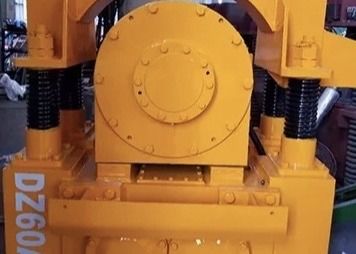 60kW Efficient Pile Driver - 200kN Pulling Force & Hydraulic Guardrail Piling Machine