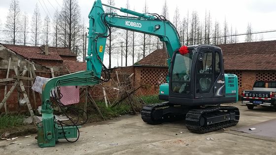 Pile Hammer - Compact Solution for Sheet Piling in Tight Spaces