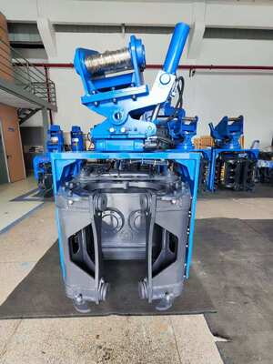 Heavy Lifting Redefined: SV-400 Side Grip Pile Driver – 656 kN Force, 490 kN Bottom Clamp, Matches 32–40t Excavators