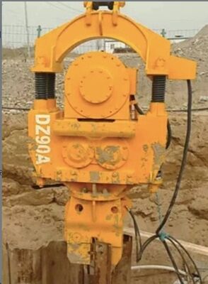 DZ120A Elektrikli Titreşimli Kazık Çakma – Sıfır Emisyonlu Dış Mekan Hassas Ortamlar ve 600-2000mm Kazıklar İçin Ayarlanabilir Darbe Frekansı Kontrolü